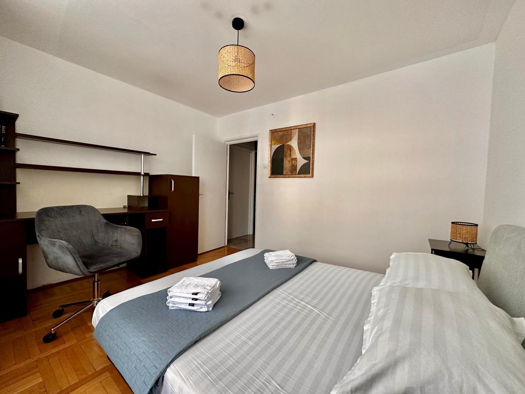 Spacious Zen, Smart Tv, Fully Equipped Kitchen, 70 Mp, Tichete De Vacanta, Late Check-Out Available ブカレスト エクステリア 写真